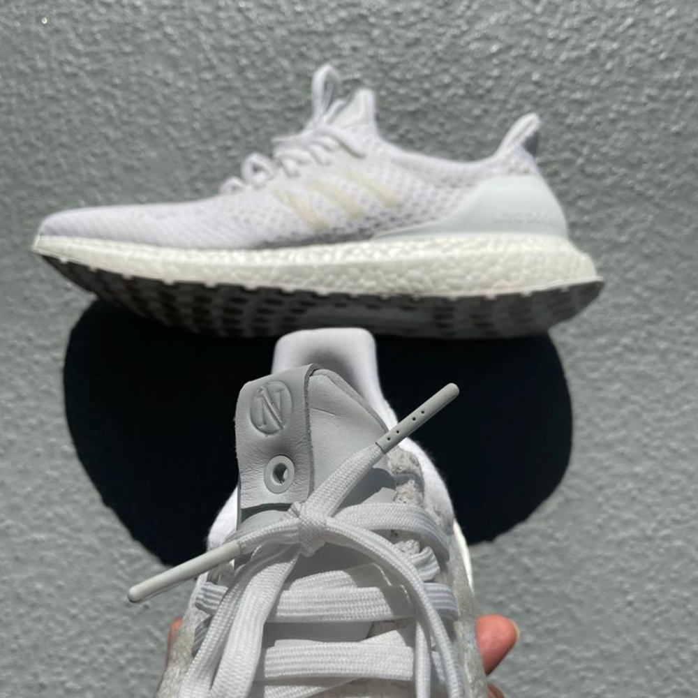 Adidas Ultraboost - Picture 3 of 3